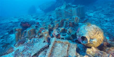 the antikythera shipwreck.